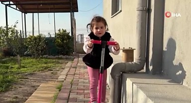 Üç yaşındaki bebeğe köpek saldırısı