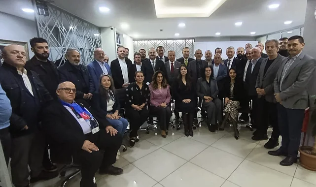 Uluslararası Esnaf Birliği'nde kurucu genel başkan güven tazeledi