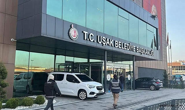 Uşak Belediyesi'ne Operasyon!