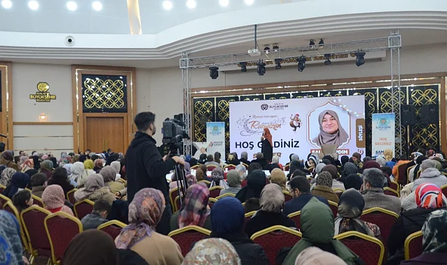 Yazar Saliha Erdim Malatyalılarla buluştu