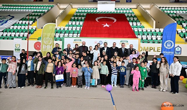 Yıldırım Belediye Başkanı Oktay Yılmaz, Yetimlerle İftar Sofrasında Buluştu