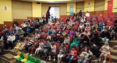 Yıldırım’da Çocuklar Her Pazar Tiyatro ile Buluşuyor