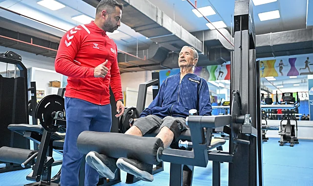 12 torunlu "Süper Dede" spor tutkusuyla gençlere taş çıkartıyor