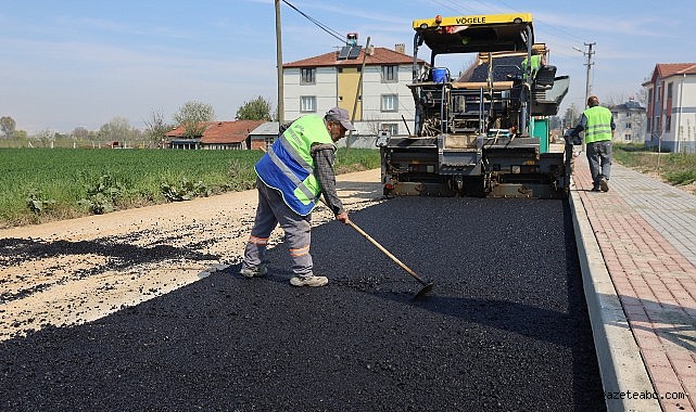 17 ilçede altyapı ve üstyapı çalışmaları sürüyor