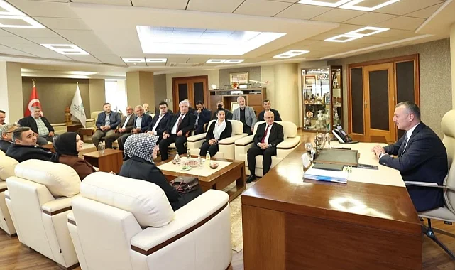 AK Parti Kandıra'dan Başkan Büyükakın'a ziyaret