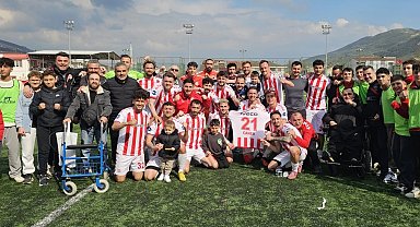 Akran Gemlikspor'dan 4 gollü galibiyet