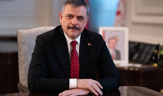 Bakan Çiftçi'den 27 Nisan E-Muhtırası paylaşımı