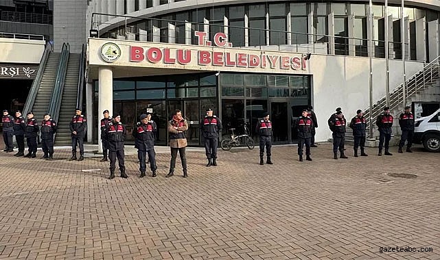 Belediye Binasında Jandarma Araması