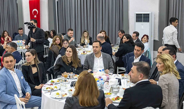 Bornova'da tekstil mühendislerinden güçlü mesaj