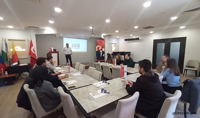 Bursa’da Genç Mühendislere Sektöre Hazırlık Programı