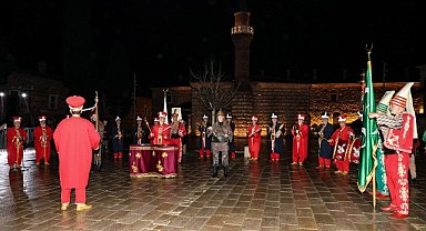 Bursa, Fethinin 700. Yılını Işıklarla Kutladı