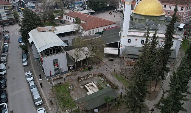 Bursa Nilüfer'de İhsaniye Eski Köy Meydanı'na modern dokunuş