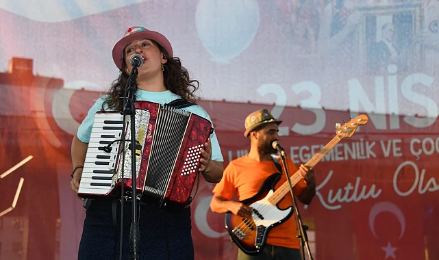 Bursa Osmangazi'de Çocuk Bayramı karnaval havasında kutlandı