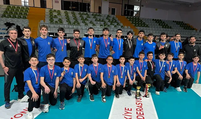 Bursa voleyboluna İnegöl Belediyespor imzası