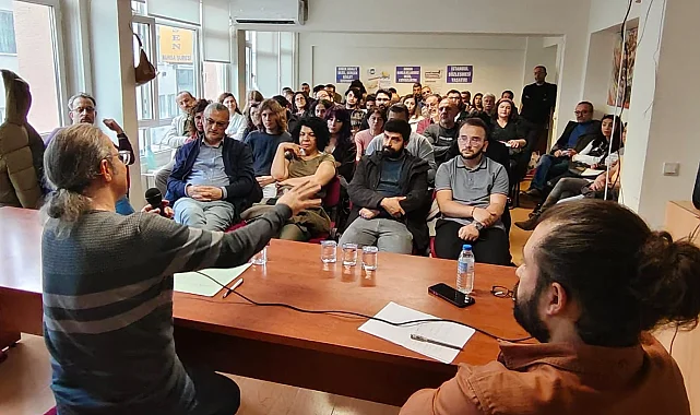 Bursa Yenişehir'de Eğitim-Sen Felsefe Söyleşileri'ni sürdürüyor