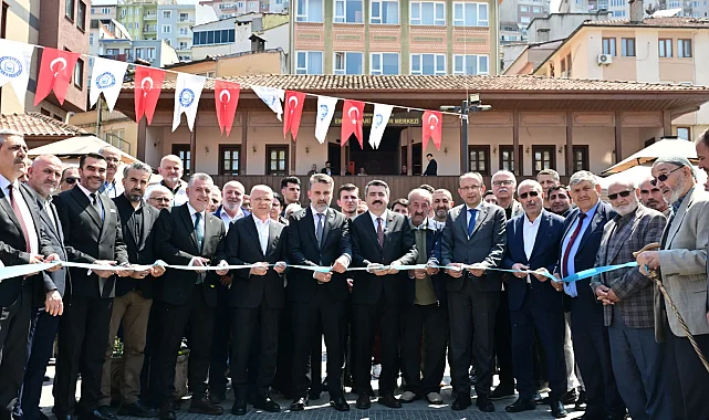 Bursa Yıldırım'da 'Emir Buhari' yenilenen yüzüyle açıldı