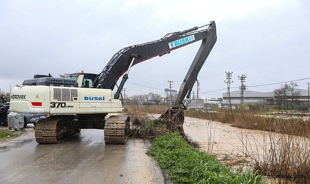 Büyükşehir Ekipleri Sahada