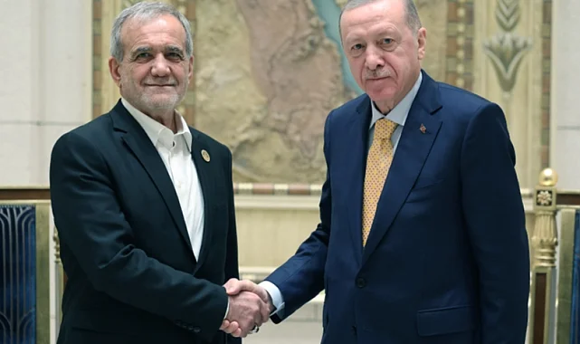 Cumhurbaşkanı Erdoğan, İranlı mevkidaşıyla görüştü