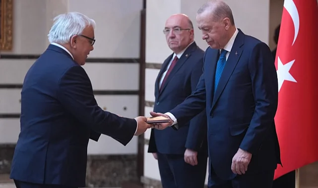 Cumhurbaşkanı Erdoğan'a 5 ülkeden güven mektubu