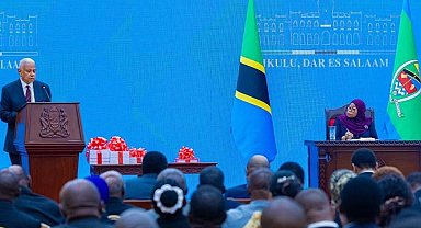 Cumhurbaşkanı Samia, Soruşturma Komisyonu Raporunu aldı... Ulusal uyum, hesap verebilirlik ve reformlar için çağrıda bulundu