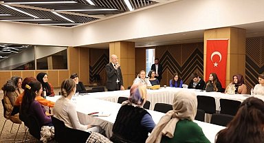 Denizli'de kadın girişimcilere dijital dünyada güçlü adım