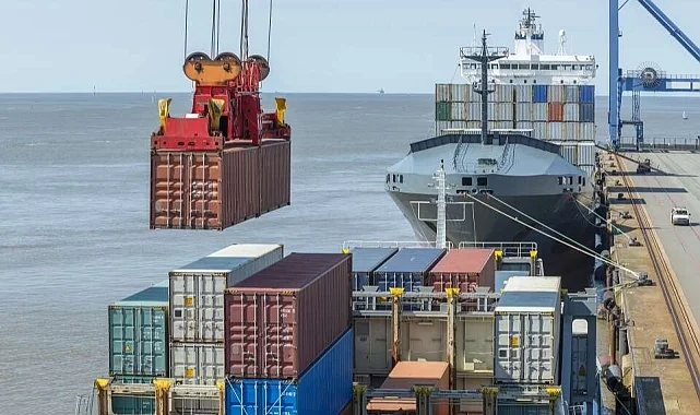 Dış ticaret açığı yıllık yüzde 56 arttı!