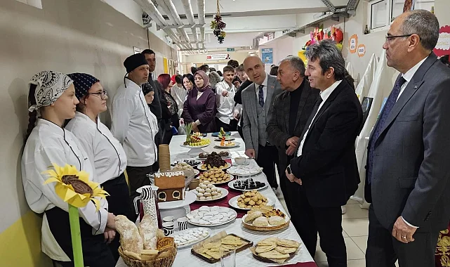 Edirne'de geleceğin turizmcileri sahne aldı