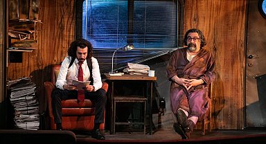 'Halktan Biri'nin prömiyeri 22 Nisan'da İzmir'de