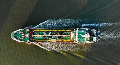 Hürmüz Boğazı’nda Kritik Geçiş