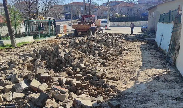 İpsala Esetçe'de yol seferberliği