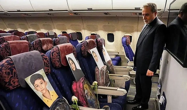 İran Heyetinin Uçağında Dikkat Çeken Mesaj