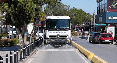 İstanbul Maltepe'de mahallelerde bahar temizliği sürüyor