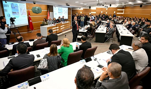 İzmir Bornova'nın 2025 faaliyetlerine oy çokluğu