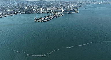 İzmir Körfezi göz göre göre kirletiliyor! 12. kirlilik tespiti!