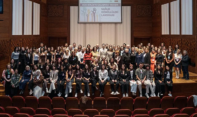 İzmir'in gönüllü sağlıkçıları sahaya iniyor