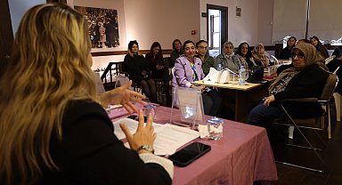 İzmit'te 'Kadın Kadına Konak'ta Akpınar sakinlerini ağırladı