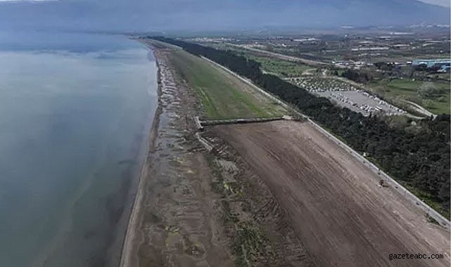 İznik Gölü’nde Kuraklık Etkisi Sürüyor