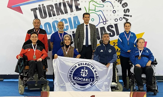 Kağıtspor başarıya ambargo koydu