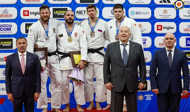 Kağıtspor'dan başarı üstüne başarı