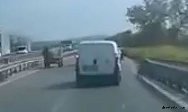 Karacabey’de Karayolunda Şoke Eden Görüntü