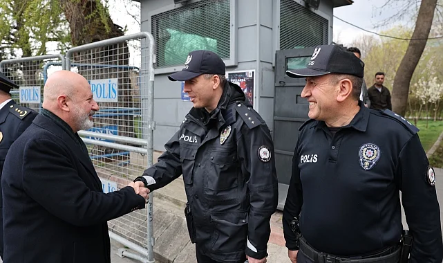 Kayseri Kocasinan'dan polislere anlamlı hediye