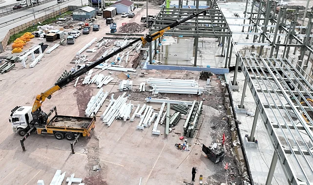 Kocaeli'de yapılar yükseliyor, merkez şeklini alıyor