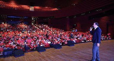 Konya'da minik okurlara kitap şöleni