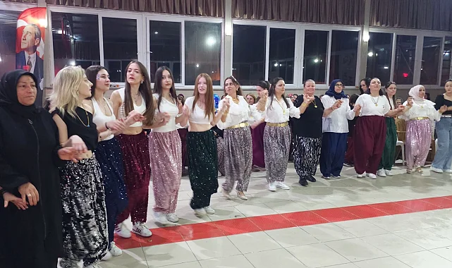 Lalapaşa'da Geleneksel Şalvar Gecesi'nde kadınlar buluştu