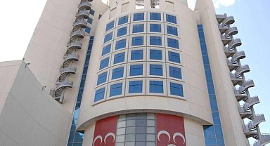 MHP'de bir il teşkilatı daha feshedildi!