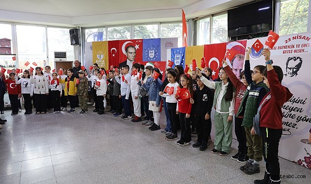 Miniklerden Anlamlı Bayram Ziyareti