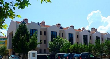 Mudanya Belediye Meclisi'nde kira polemiği... Helvacı kağıdı değil, noterli 37 yıllık sözleşme!