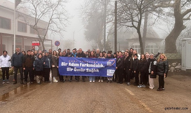 Nilüfer’de Kanser Haftası Kapsamında Doğa Yürüyüşü Düzenlendi