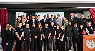 Oktay Yılmaz Öğrencilerle Bir Araya Geldi