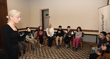 Osmangazi Belediyesi’nden Çocuklara Felsefe Atölyesi